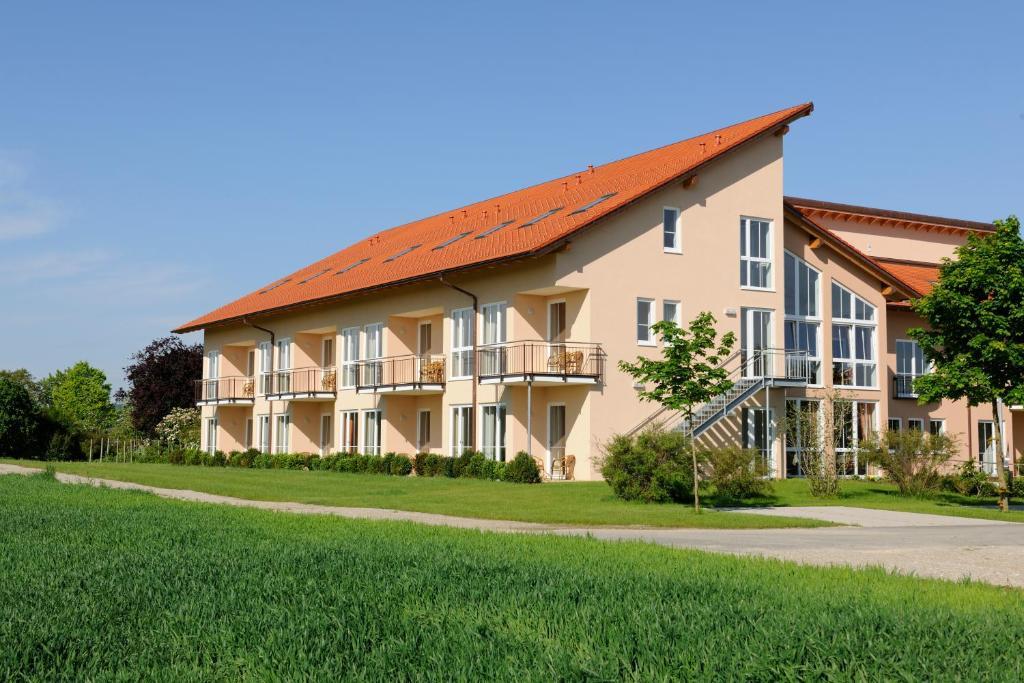 Hotel Inspiration Garni Tittmoning Eksteriør bilde