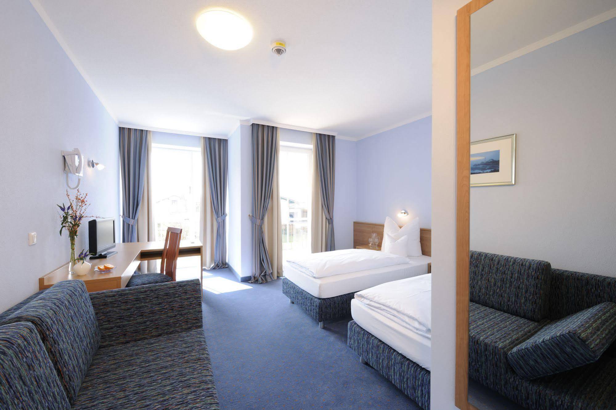 Hotel Inspiration Garni Tittmoning Eksteriør bilde