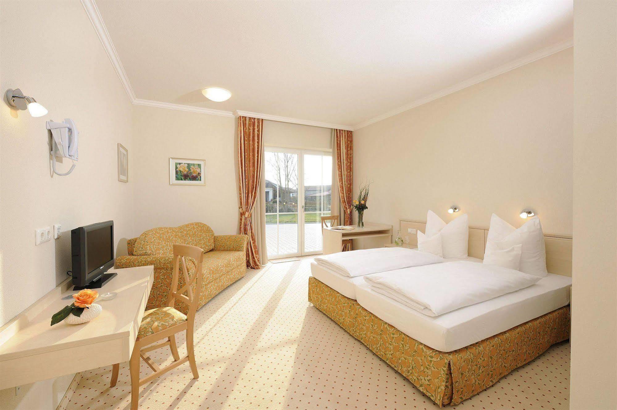 Hotel Inspiration Garni Tittmoning Eksteriør bilde